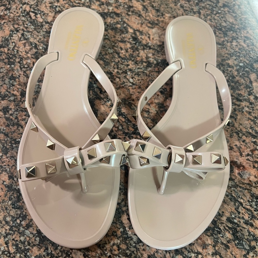 Valentino garavani Rockstud jelly thong